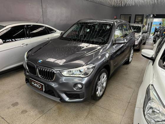 BMW X1 2.0 16V TURBO ACTIVEFLEX SDRIVE20I 4P AUTOMÁTICO BMW X1 2.0 16V TURBO ACTIVEFLEX SDRIVE20I 4P AUTOMÁTICO